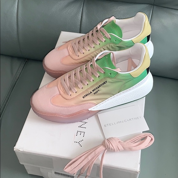 Stella Mc Cartney Loop Runner Sneaker - Picture 2 of 13